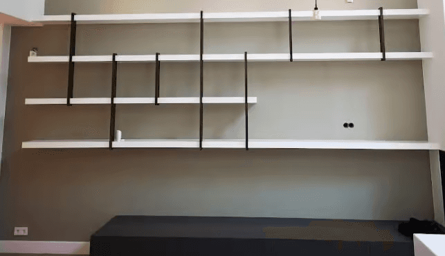 Stucwerk op Amsterdamse grachtenpanden: waarom de basis belangrijker is dan de afwerking